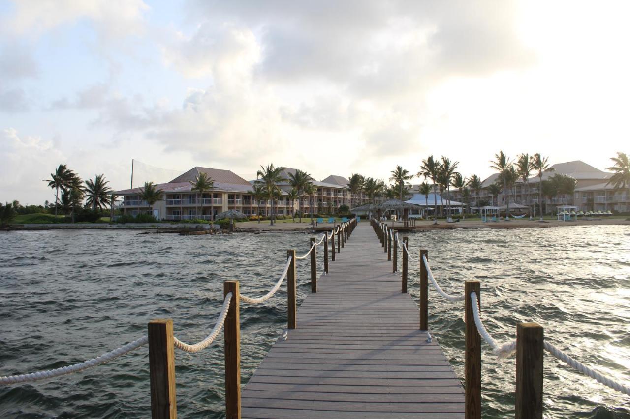 The Grand Caymanian Resort George Town Exterior photo