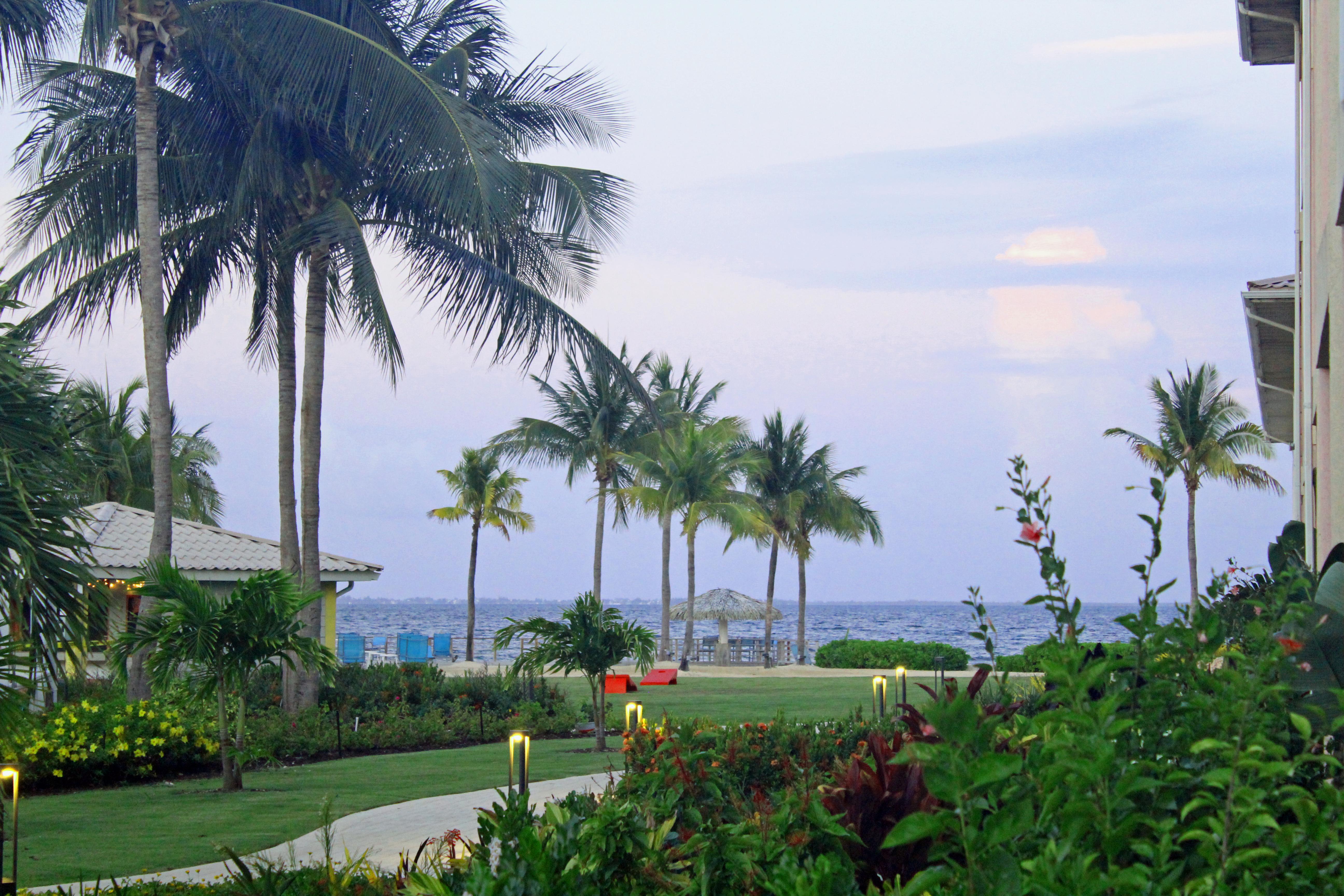 The Grand Caymanian Resort George Town Exterior photo